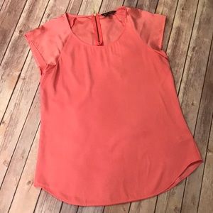{Express} Coral Pink Silky Short Sleeve Top